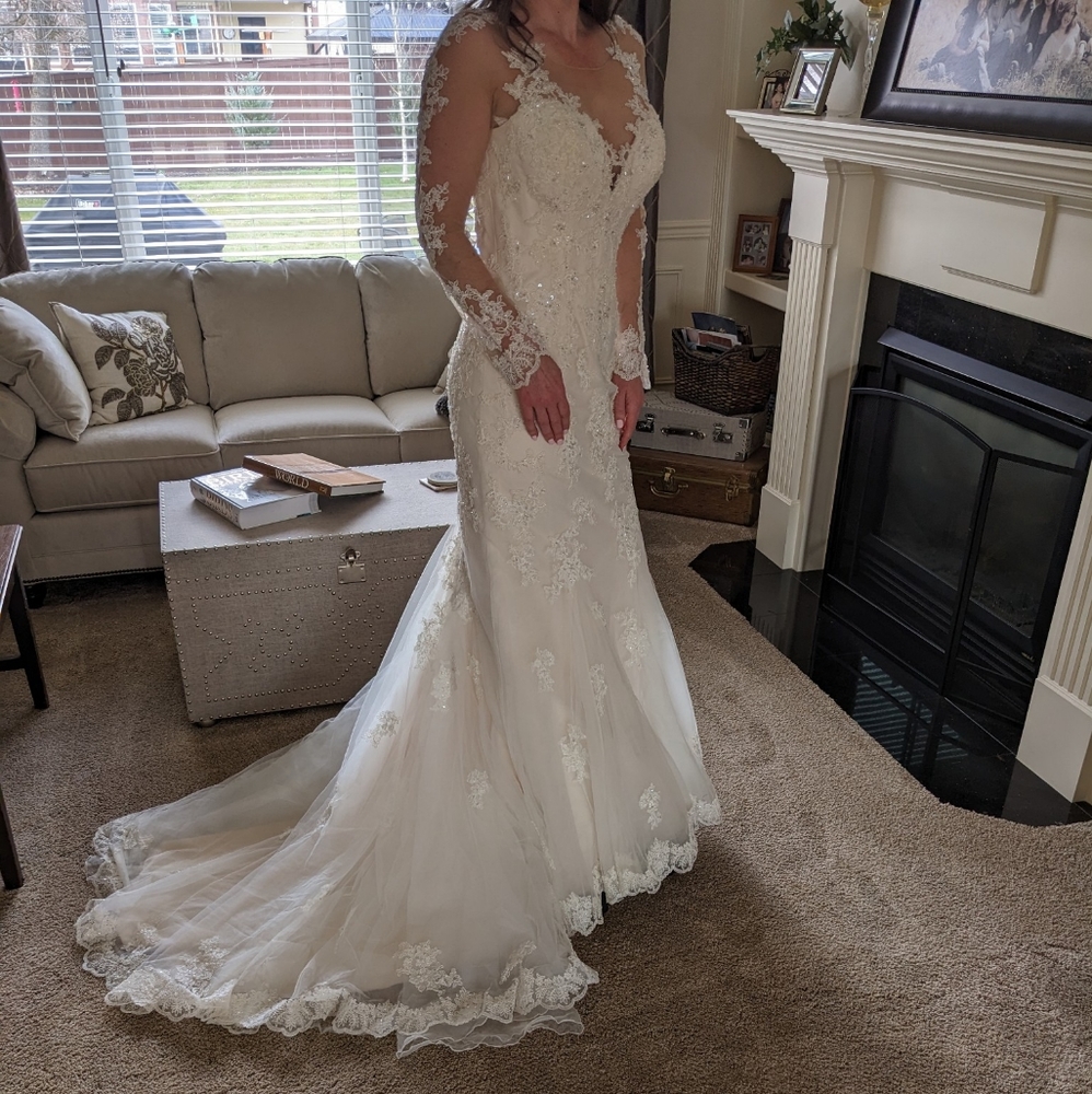NWT - Never Worn - Never Altered Justin Alexander